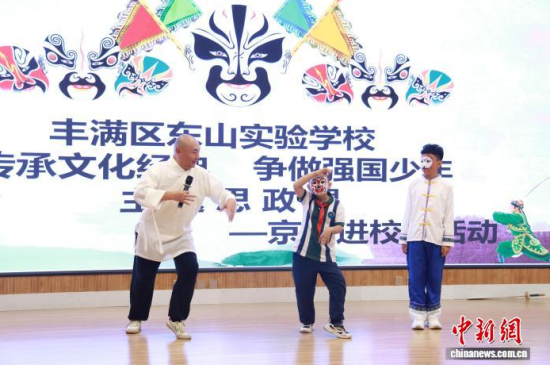 ʷ����(qu��n)(��һ)���ڽo�W(xu��)�������n��(�Y�ψD) �������S�M�^(q��)�|ɽ���W(xu��)У���D