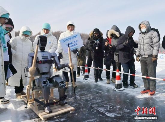 1��10�գ������L�����C(j��)�������������ϓ]��ѩ�����ڱ����ϊ^��������(�Y�ψD) ���� �z