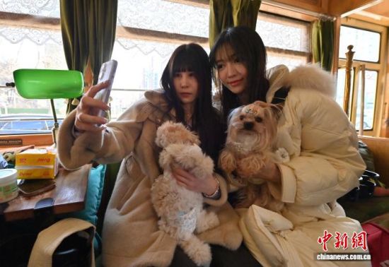 3��7�գ������L����54·���Ì����Ƴ��Č������������y�����܇�w򞡣���� �z